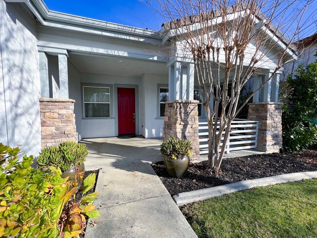 Photo - 1808 Spokane Rd House