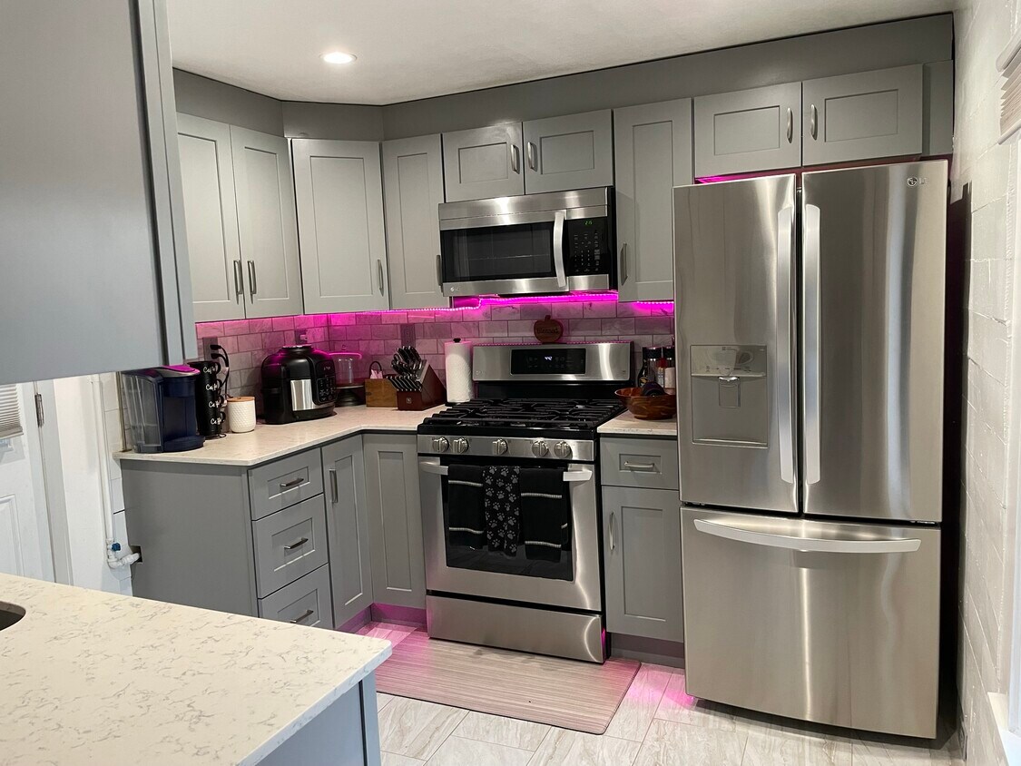 73 Blodget St, Manchester, NH 03104 House Rental in Manchester, NH