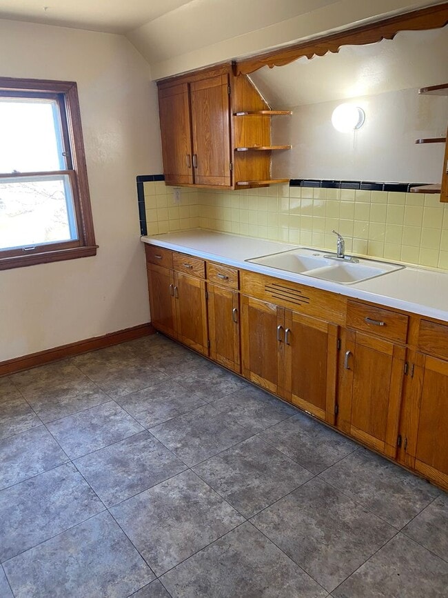 Foto del edificio - 4171 N 63rd St