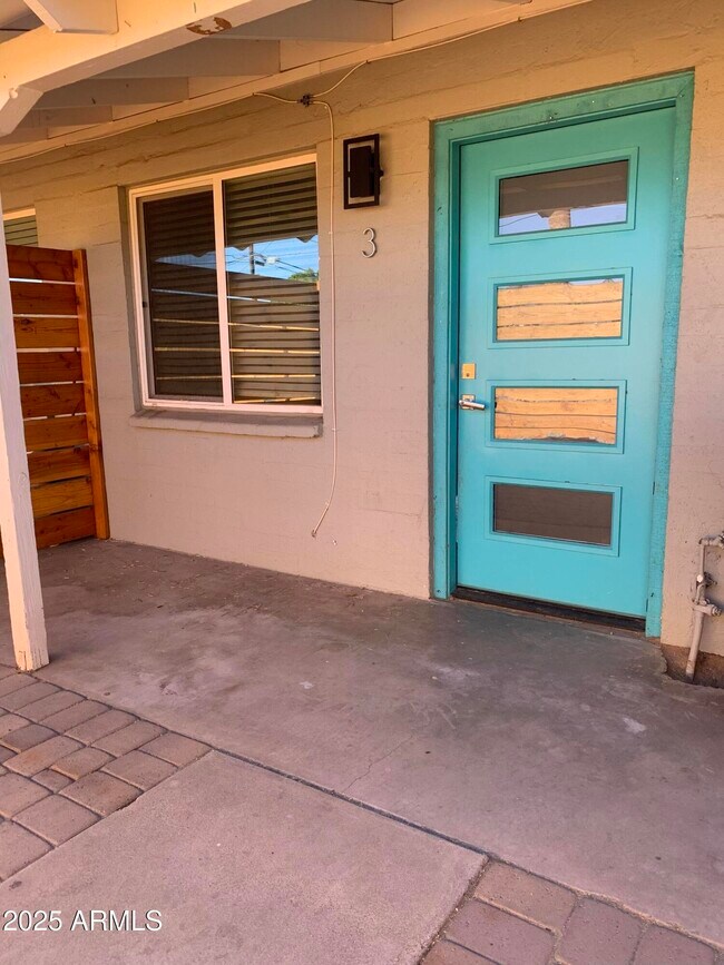 Foto del edificio - 8602 N 3rd St