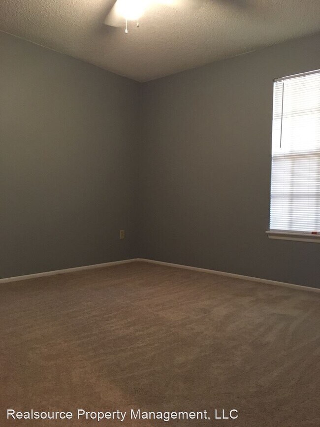 Building Photo - 4647 Cason Cove Dr