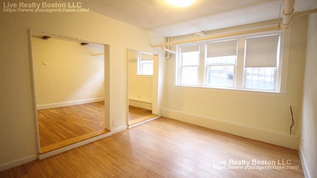 Foto principal - 8 Vinal St