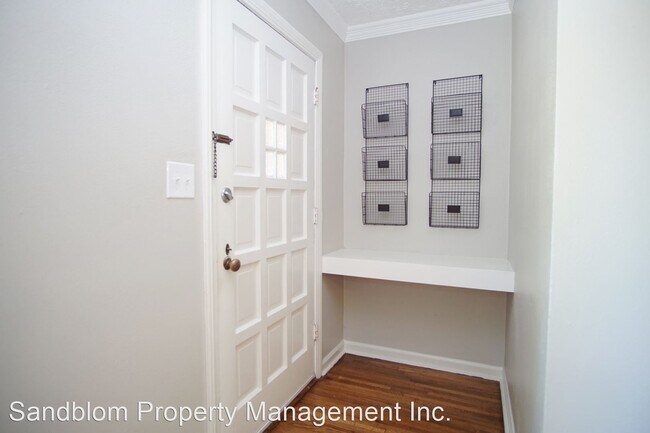 Foto del edificio - 3 br, 2 bath House - 908 S Urbana Ave