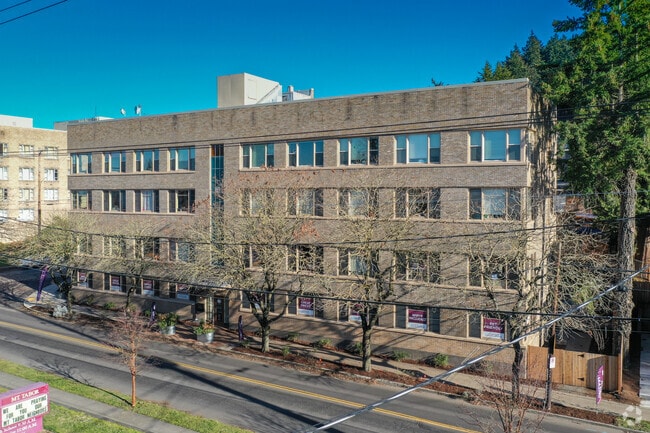 Building Photo - Tabor Commons