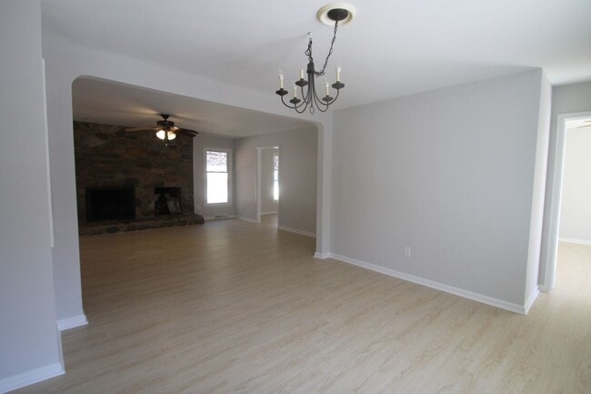Building Photo - Exclusively Offered by Muse Realty, LLC
