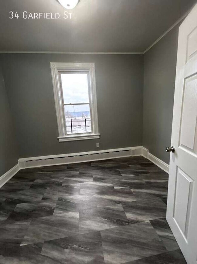 Foto del edificio - 34 Garfield St