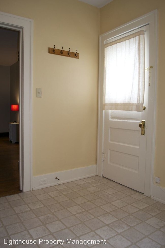 Foto del edificio - 224 Lyon St NE