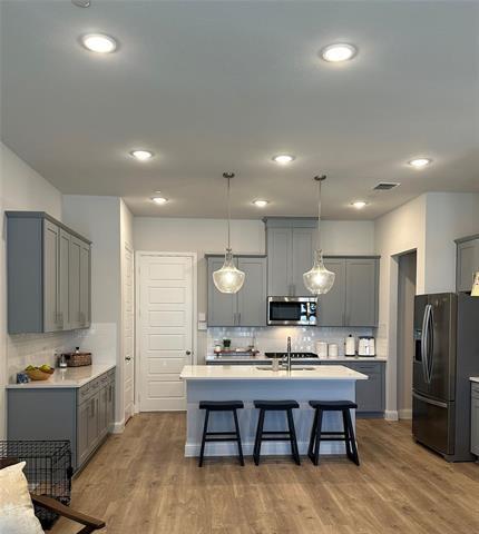 Foto del edificio - 301 Colusa Dr