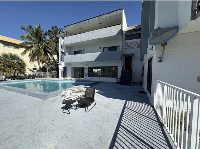 Foto del edificio - 3582 NE 171 St