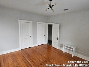 Building Photo - 1022 W Gramercy Pl