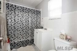 Building Photo - 20414-204-42 42nd Ave