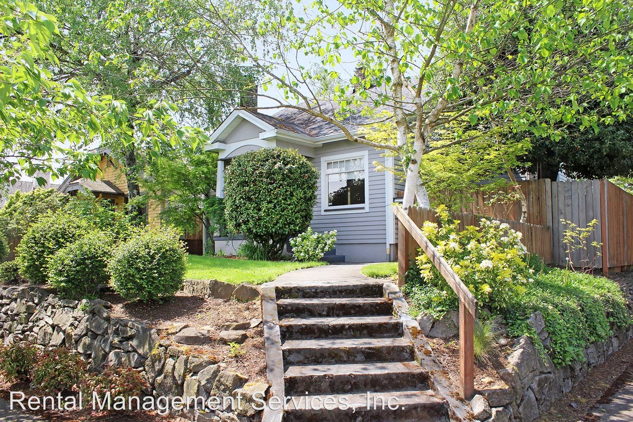 Primary Photo - 3 br, 2 bath House - 4423 NE 27th Ave