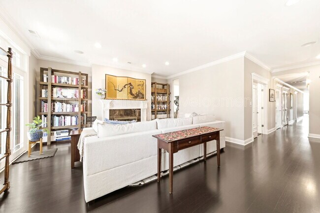 Foto del edificio - 3934 N Janssen Ave