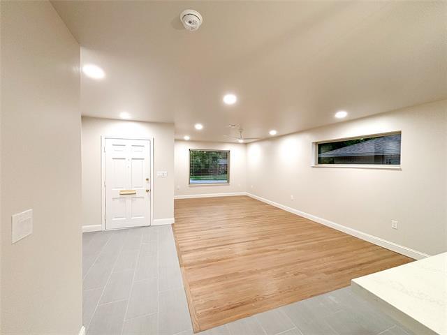 Foto del edificio - 2109 Highwood Dr