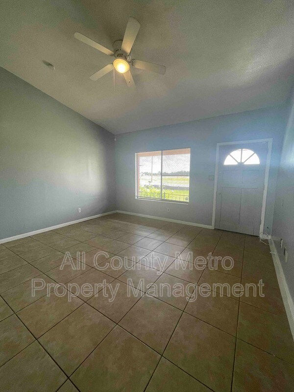 Foto del edificio - 4755 Deer Run Rd