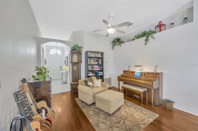 Building Photo - 416 Henderson Ave