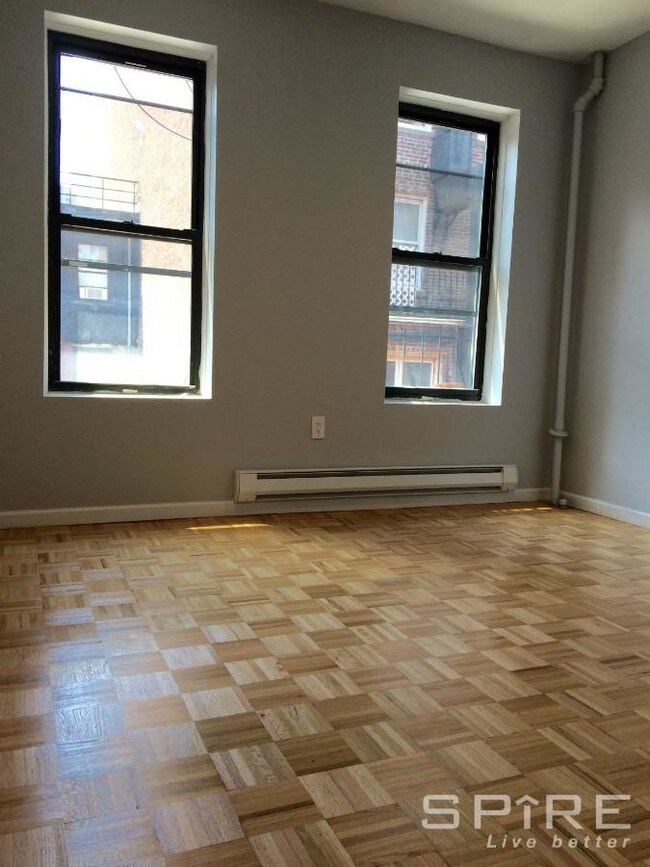 Building Photo - 332 W 49th St