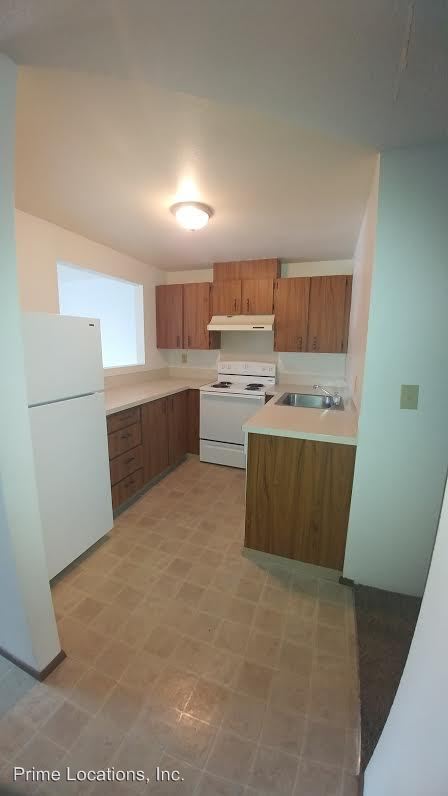 Foto del edificio - 7349 Henderson Blvd SE