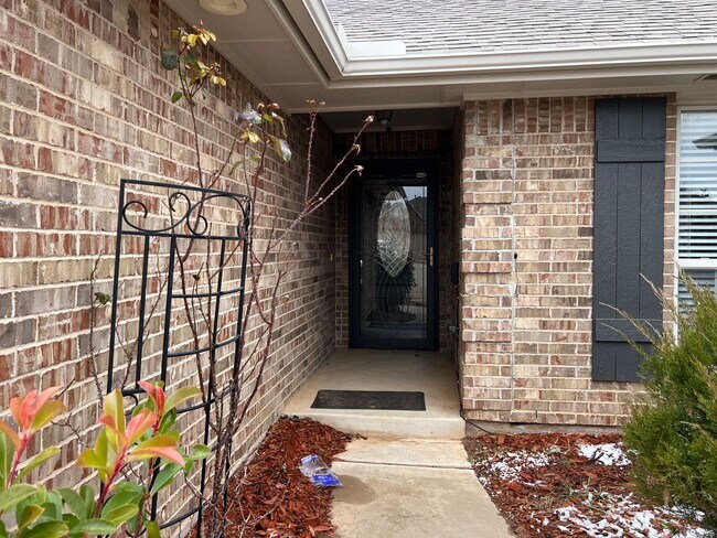 Foto del edificio - Stunning Midwest City Gem