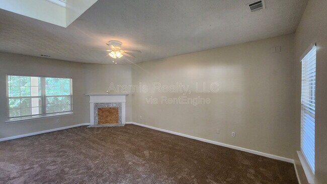 Building Photo - 207 Kendrick Estates Dr