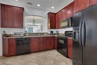 Building Photo - 3353 Antica St