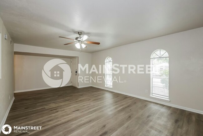 Building Photo - 2941 Rolling Hills Dr, Carrollton, TX 75007