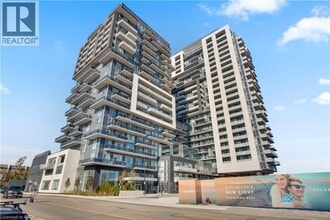 Building Photo - 2087 Fairview St