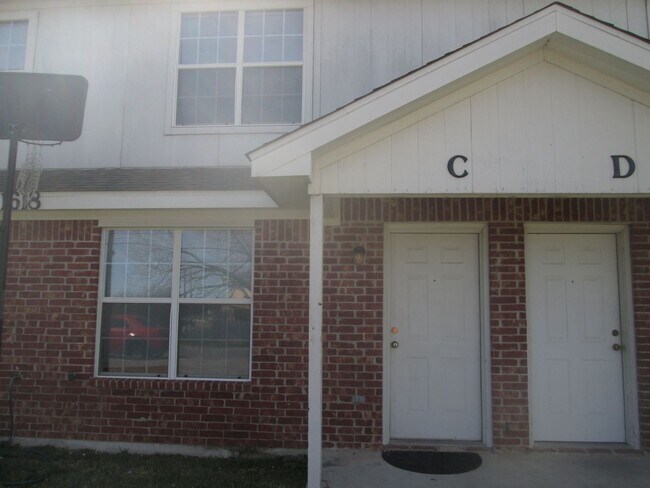 Building Photo - 1618 AZTEC
