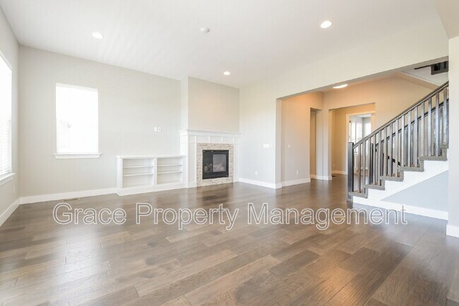 Photo - 1962 W 137th Dr House