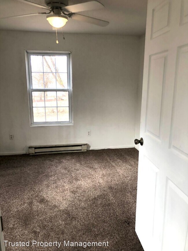 Building Photo - 2 br, 1 bath House - 125 North Park Street