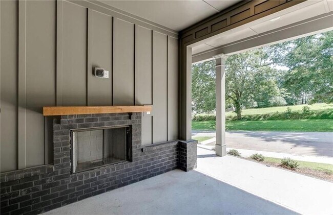 Foto del edificio - 5603 W Pine St