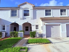 Building Photo - 16839 SW 1st Manor