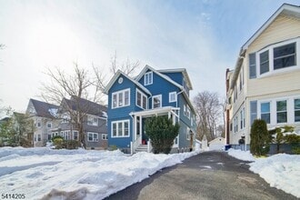 Building Photo - 42 Brookfield Rd