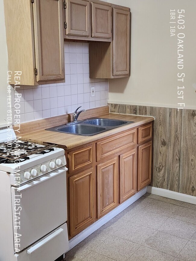 Foto del edificio - Great one Bed & One Bath