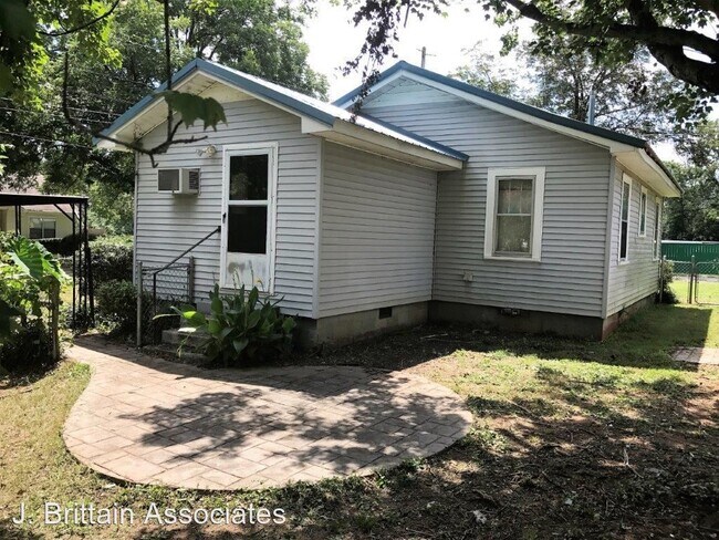 Foto del edificio - 2 br, 1 bath House - 606 Sterling Street
