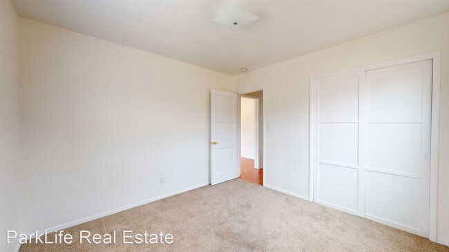 Foto del edificio - 3 br, 1 bath House - 616 Robert Ave
