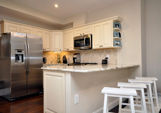 Foto del edificio - 591 Beacon St