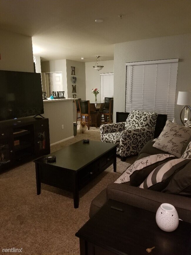 Foto del edificio - 6545 S Arbutus Cir