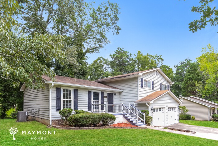 Building Photo - 6630 Valley Hill Dr