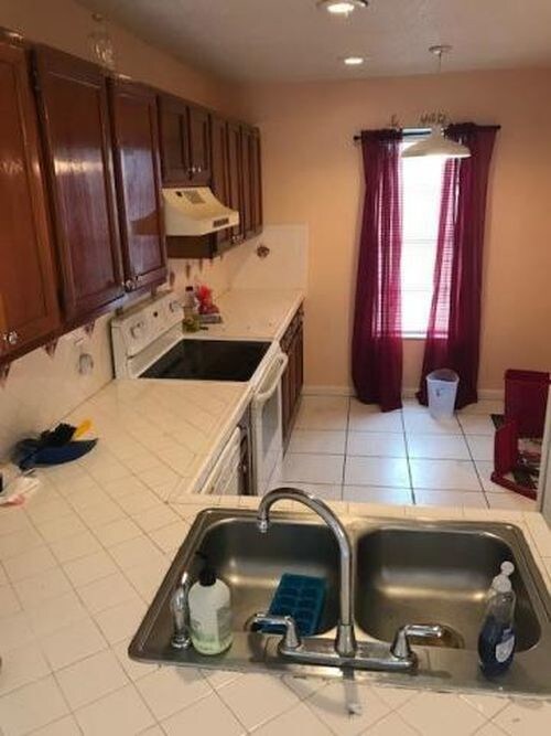 Foto del edificio - 5154 Breckenridge Pl
