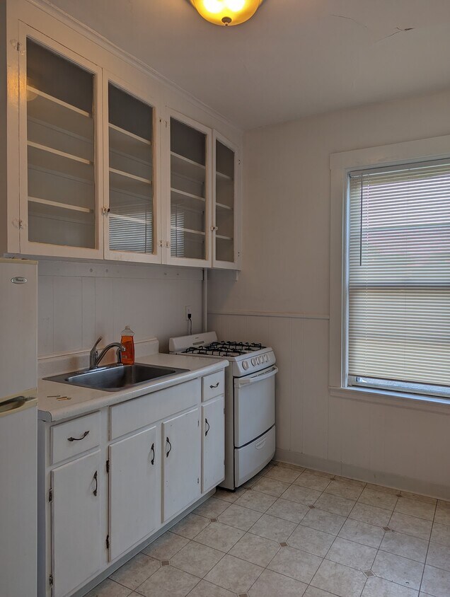 Foto principal - 6 Pleasant Ave