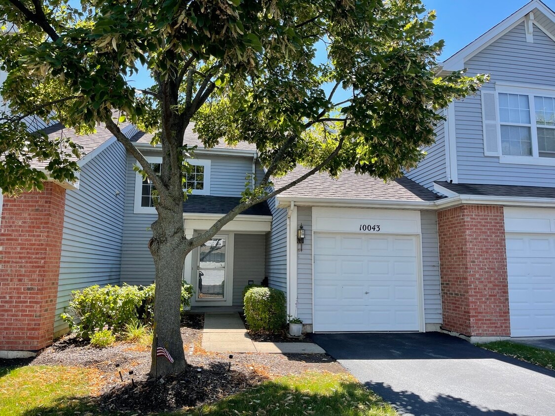 10043 Haverhill Ln, Huntley, IL 60142 Townhome Rentals in Huntley IL