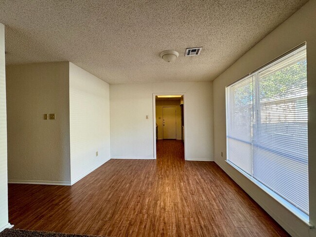 Foto del edificio - 5813rox