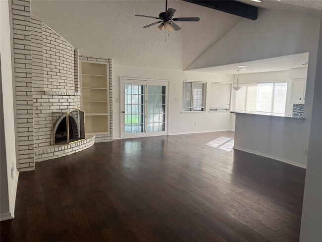 Building Photo - 10706 Sagevale Ln