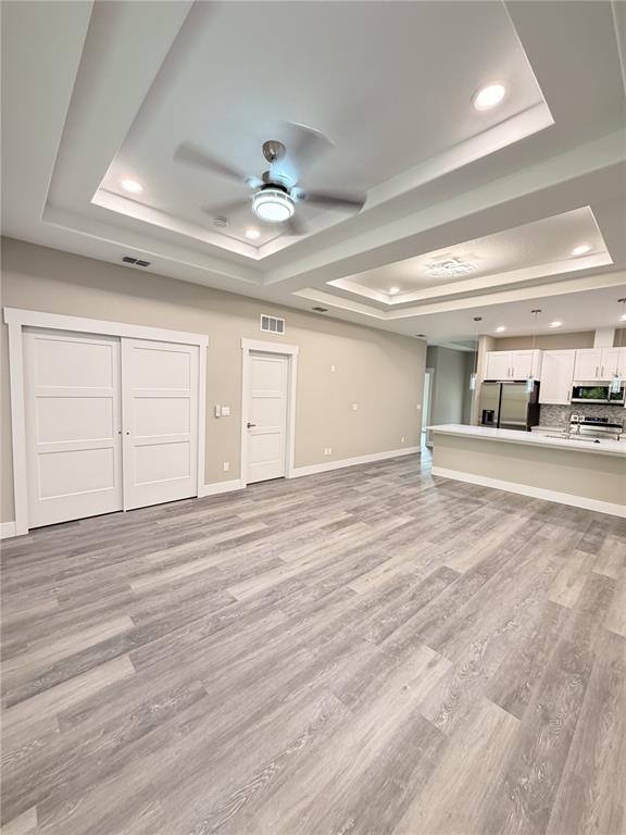 Foto del edificio - 10 Lyons Pl