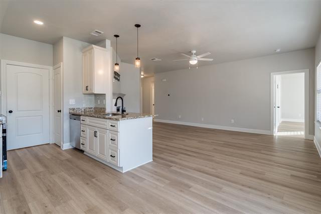 Building Photo - 205 Port Ingleside Dr
