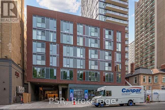 Building Photo - 308-308 Jarvis St