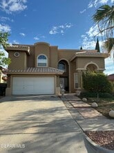 Building Photo - 12176 Dos Rios Dr