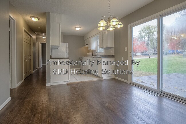 Foto del edificio - 4934 Appleton Ave