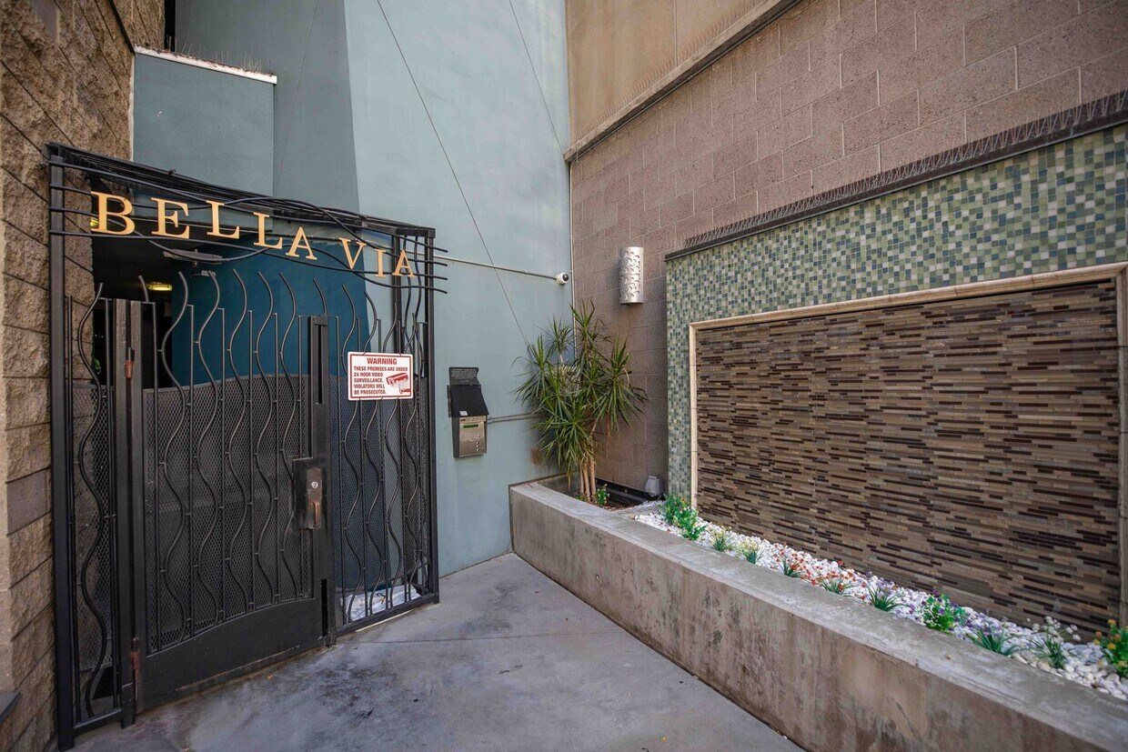 Primary Photo - Corner Unit in the Heart of Little Italy